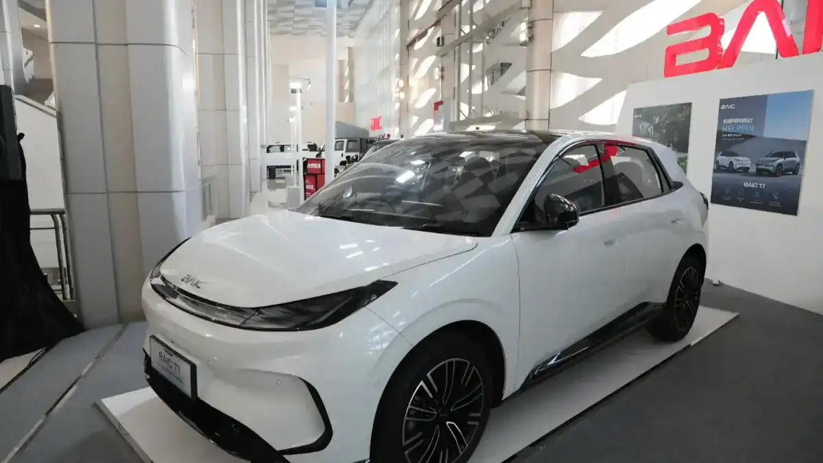 Inovasi Otomotif di GIIS Semarang: Mobil Masa Depan dari BAIC