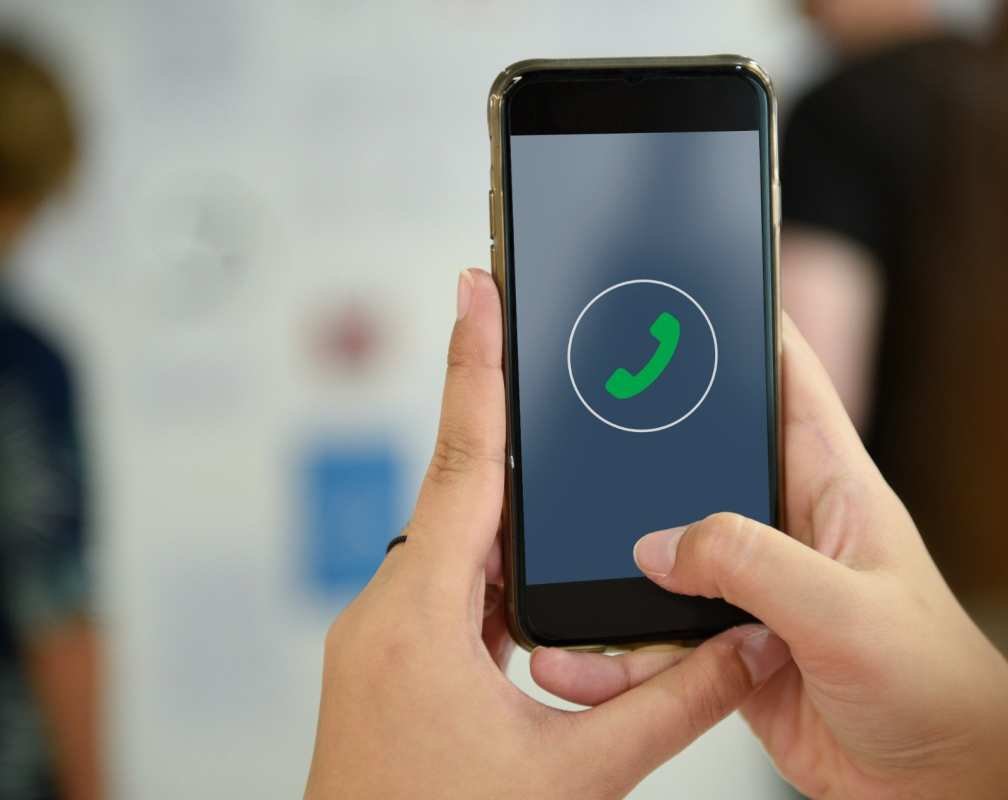 Langkah Mudah Memblokir dan Melaporkan Kontak di WhatsApp
