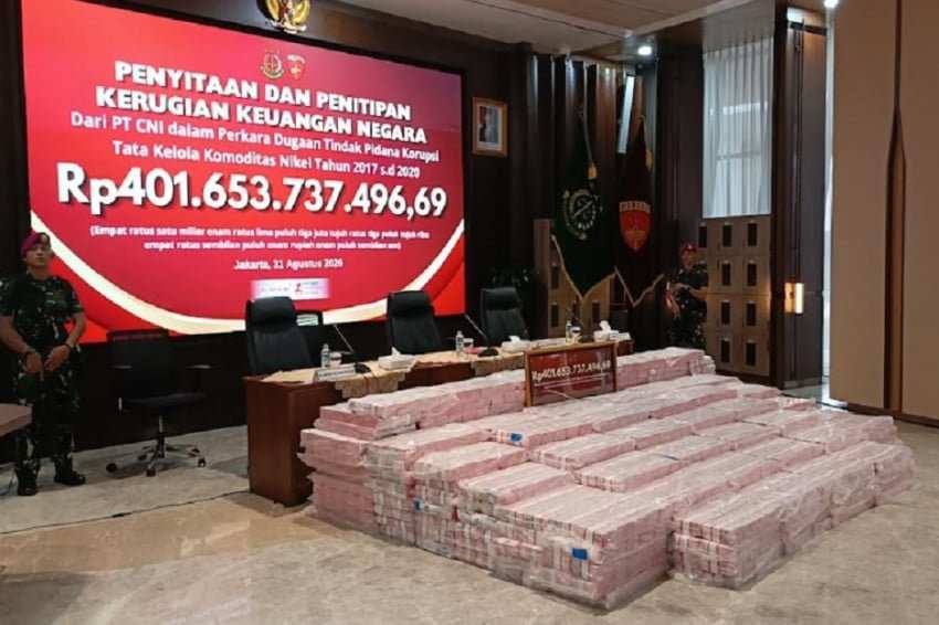 Kejagung Tampilkan Uang Sitaan Rp401 Miliar Dalam Kasus Korupsi Nikel Kejagung Tampilkan Uang Sitaan Rp401 Miliar Dalam Kasus Korupsi Nikel