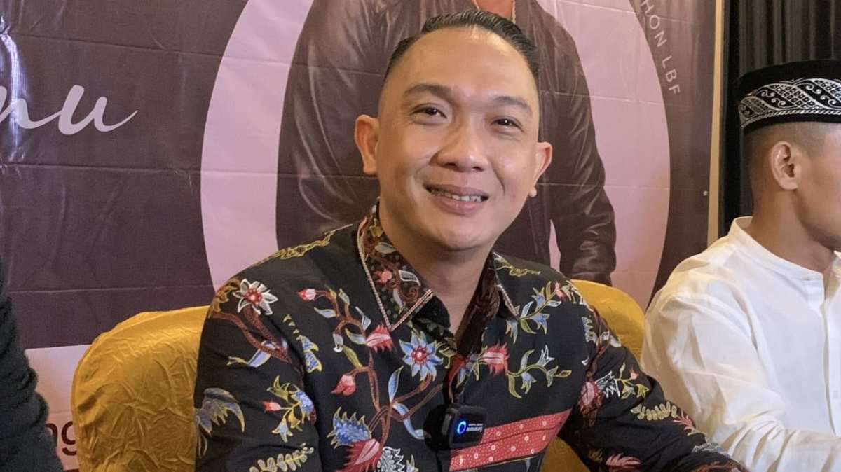 Konflik Hukum dan Rekening Bisnis: Jhon LBF dan Ruben Onsu Konflik Hukum dan Rekening Bisnis: Jhon LBF dan Ruben Onsu