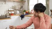 Mengapa Makan Bisa Meredakan Migrain: Penjelasan Psikologis Mengapa Makan Bisa Meredakan Migrain: Penjelasan Psikologis