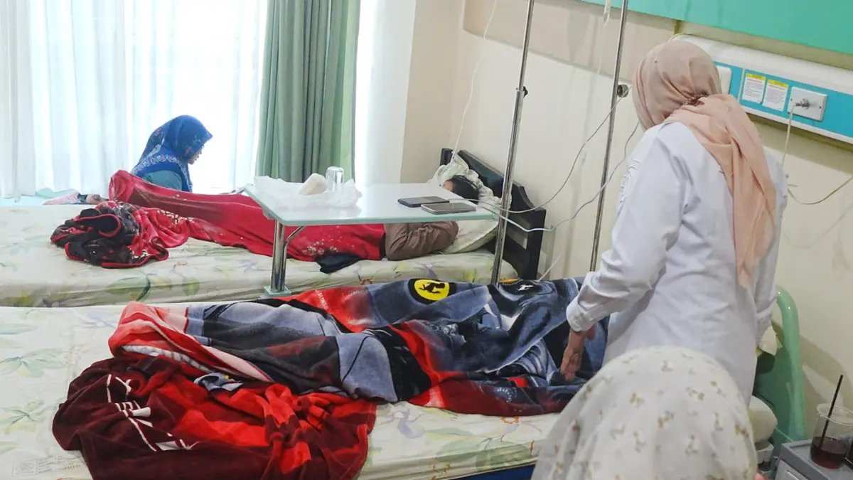 Investigasi Kasus Keracunan Makanan di Sidoarjo