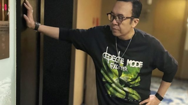 Kejadian Menegangkan dalam Penerbangan Ari Lasso