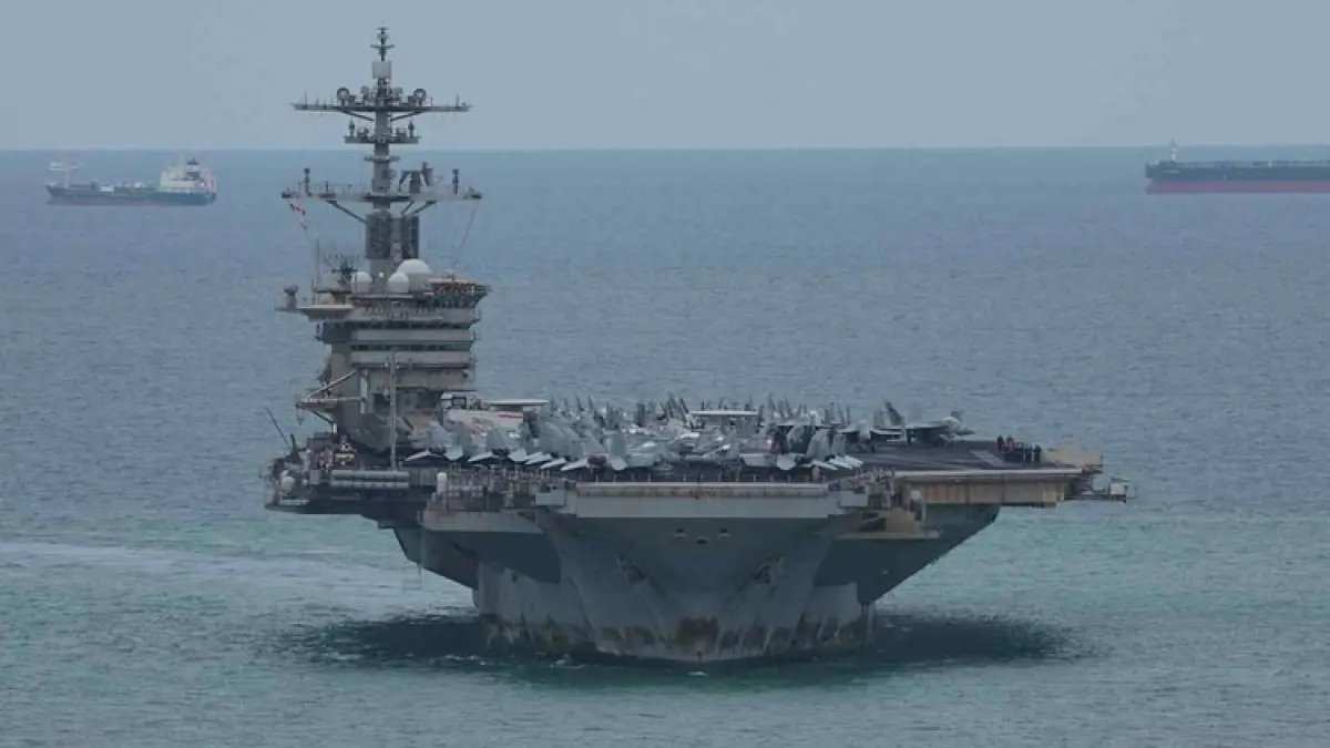 USS Abraham Lincoln Berlabuh di Thailand Setelah 286 Hari Berlayar