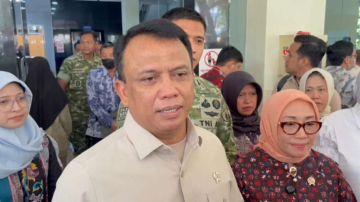 Permohonan Maaf Wakil Ketua BGN Terkait Insiden Keracunan Santri di Sidoarjo