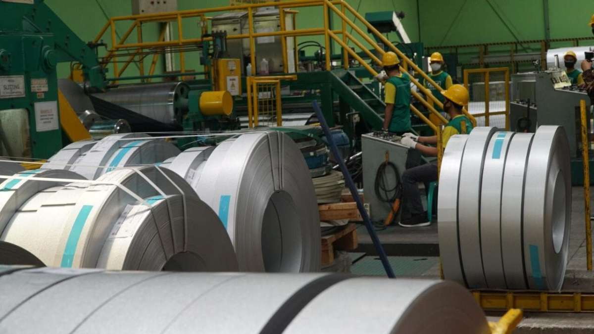 Mendorong Ekonomi Melalui Industri Baja