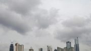 Cuaca Berawan di Kota Besar Indonesia Cuaca Berawan di Kota Besar Indonesia