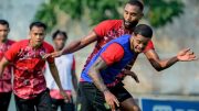 Pertandingan Bukti Kekuatan: Bhayangkara FC vs Persebaya Surabaya Pertandingan Bukti Kekuatan: Bhayangkara FC vs Persebaya Surabaya