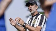 Bhayangkara FC Berbagi Poin dengan Persebaya dalam Laga Pertama