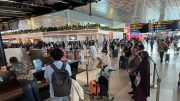 Dampak Abu Vulkanik Gunung Anak Krakatau terhadap Bandara Soekarno-Hatta Dampak Abu Vulkanik Gunung Anak Krakatau terhadap Bandara Soekarno-Hatta
