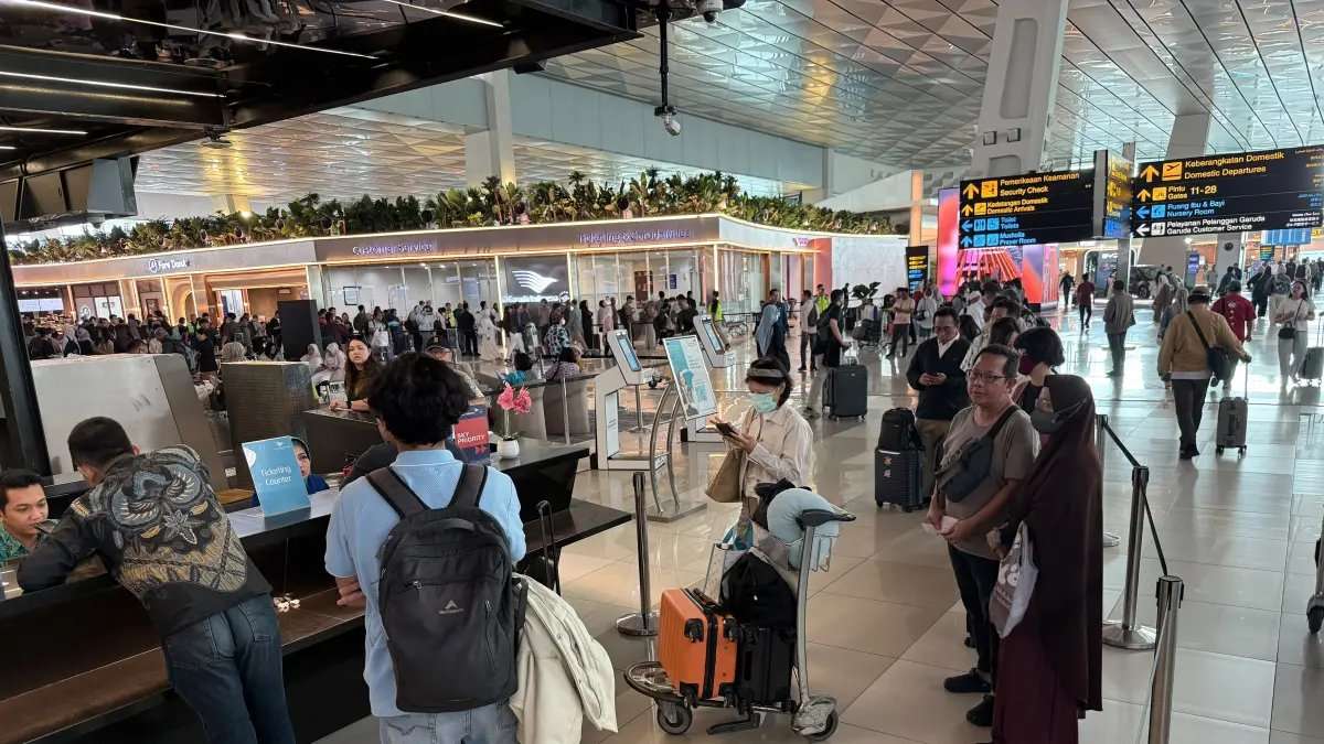Dampak Abu Vulkanik Gunung Anak Krakatau terhadap Bandara Soekarno-Hatta