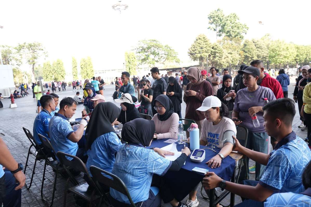 Pelayanan Kesehatan Gratis TNI Menyambut HUT ke-81
