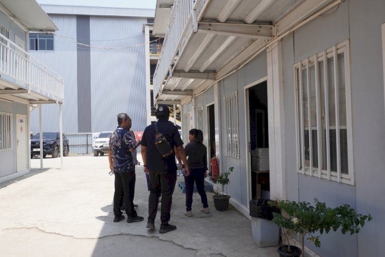 Dua WNA Dideportasi Usai Terjaring Operasi Keimigrasian di Kendal