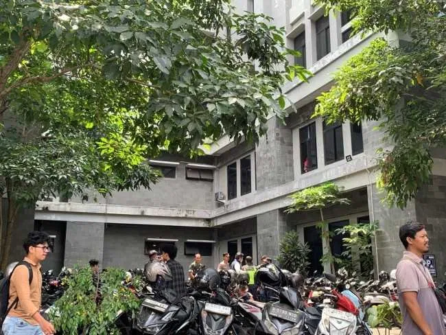 Insiden Mahasiswa Universitas Brawijaya Melompat Dari Lantai 6