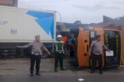 Kecelakaan Beruntun di Sibolangit Mengakibatkan Kerusakan Bangunan