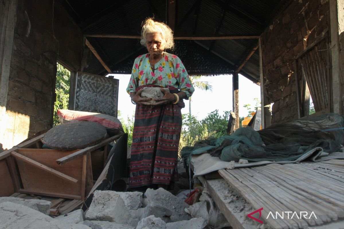 Dampak Gempa di NTT: Statistik Korban dan Kerusakan Rumah