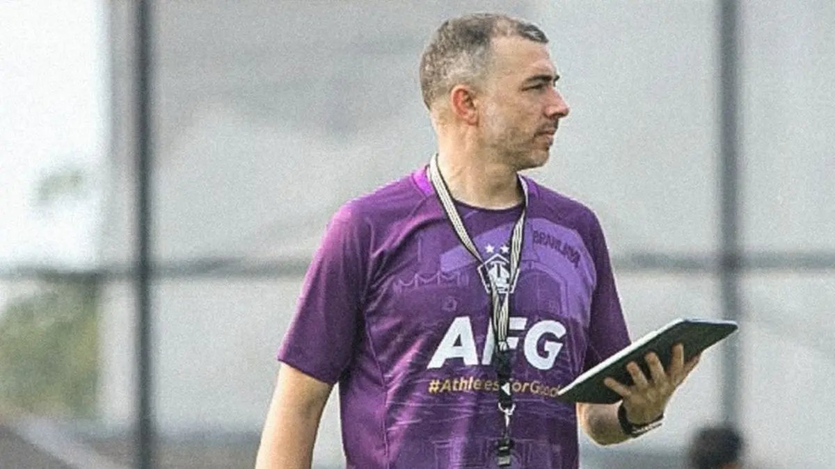 Pelatih Persik Kediri Siap Taktisi Garudayaksa FC