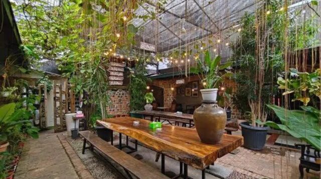 Tempat Makan Malam di Jakarta yang Tidak Pernah Tutup