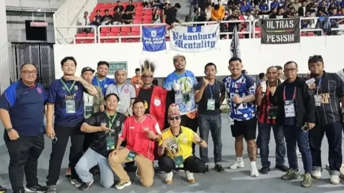 Perayaan Persatuan Suporter Liga 2 di Stadion Jatidiri