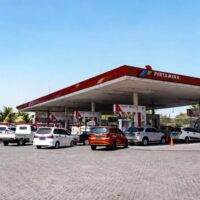 Strategi Pertamina Reduksi Antrean BBM di Makassar