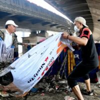 Usaha Penanganan Sampah di Jembatan Pasupati