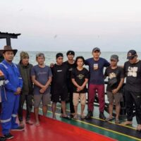Delapan ABK Tugu Boat Selamat dari Insiden Kapal Tenggelam di Bawean