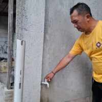 Krisis Air Bersih Akibat Kemarau Panjang di Depok