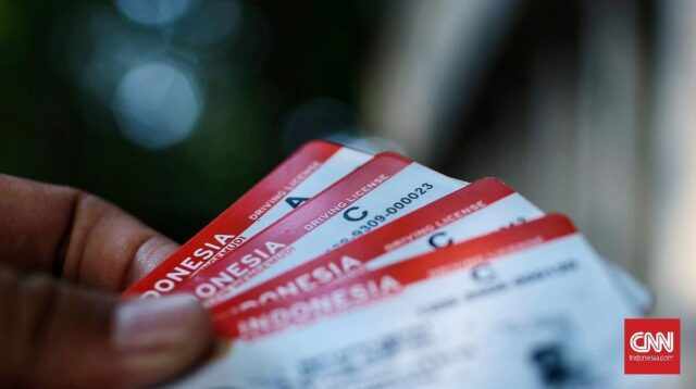 Pengungkapan Sindikat Pemalsuan SIM di Riau: Delapan Tersangka Ditangkap