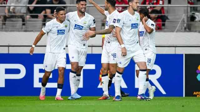 Tempat Nonton Bareng Persijap vs Persib dan Detail Pertandingan