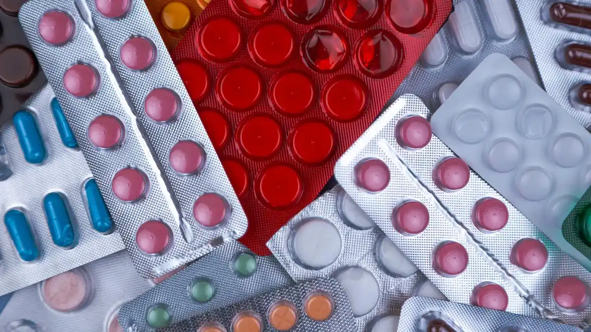 Penggunaan Antibiotik Tanpa Resep Picu Kekhawatiran Resistensi Antimikroba di Indonesia