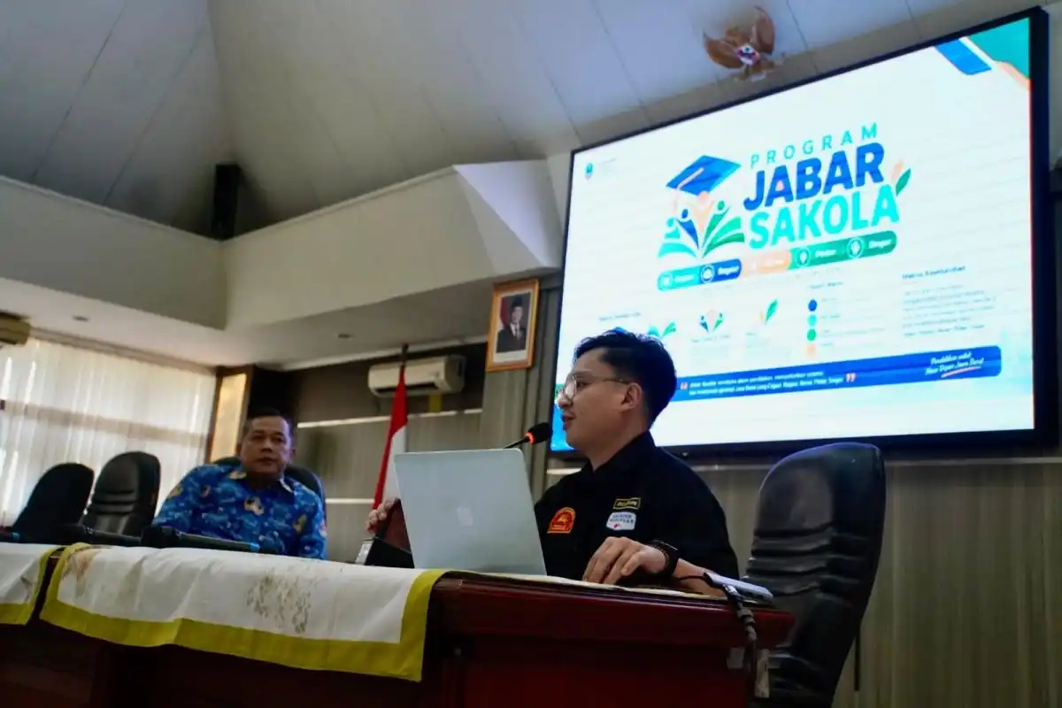 Jabar Sakola: Skema Bantuan Pendidikan Swasta untuk Menekan Putus Sekolah