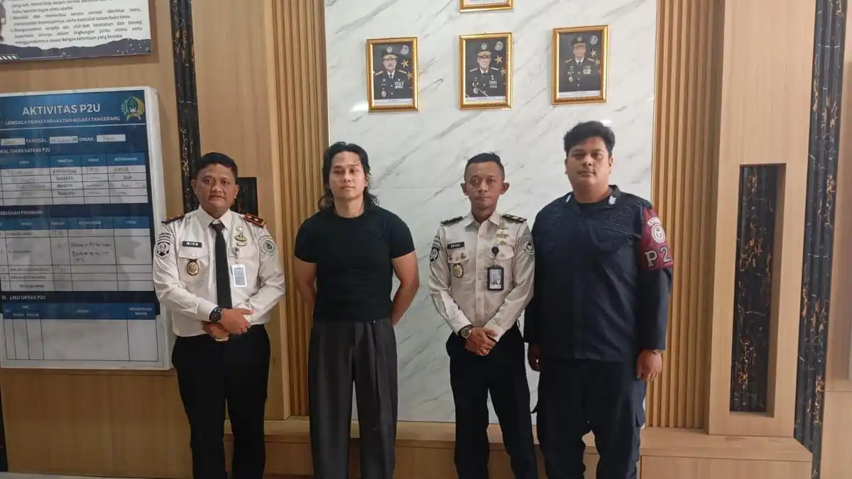 Pembebasan Bersyarat Dicabut, Indra Kenz Dipindahkan ke Lapas Tangerang