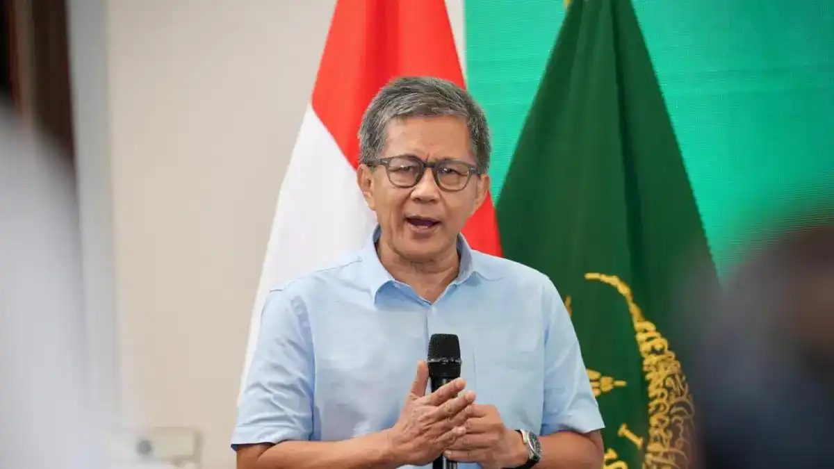 Rocky Gerung Minta Putusan MK soal Syarat Pendidikan Gibran Tidak Dikaitkan dengan Prabowo