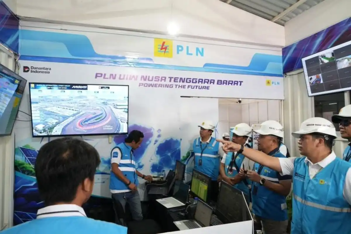 Siap Jaga Keandalan Listrik Selama MotoGP Mandalika, Direktur Pembangkitan PLN Pantau Lewat Control Room