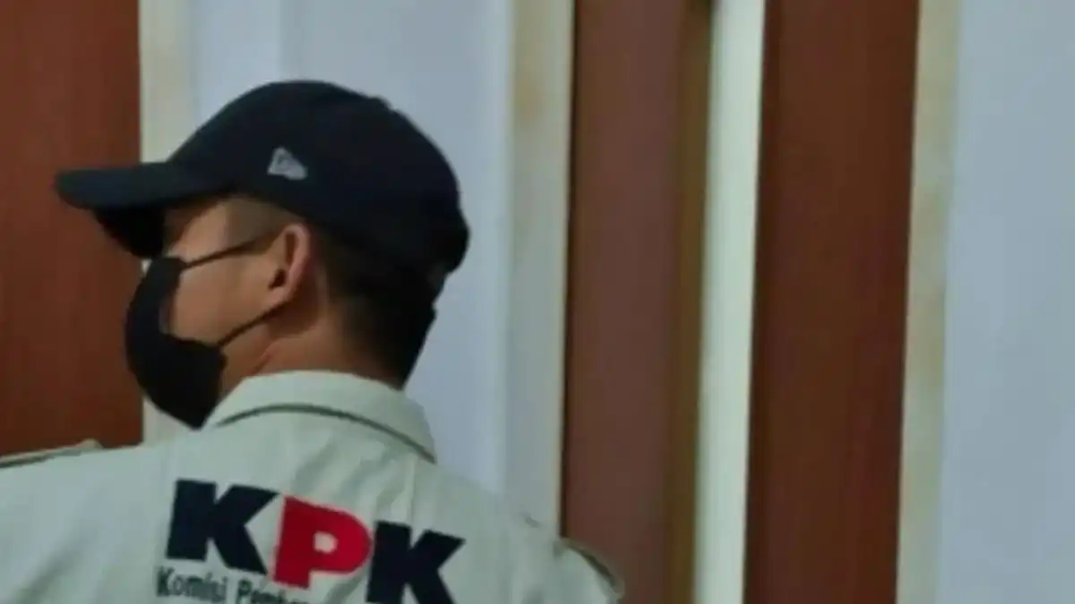 KPK Amankan 14 Orang dalam OTT di Lingkungan BNPB, Uang Tunai dan Logam Mulia Disita