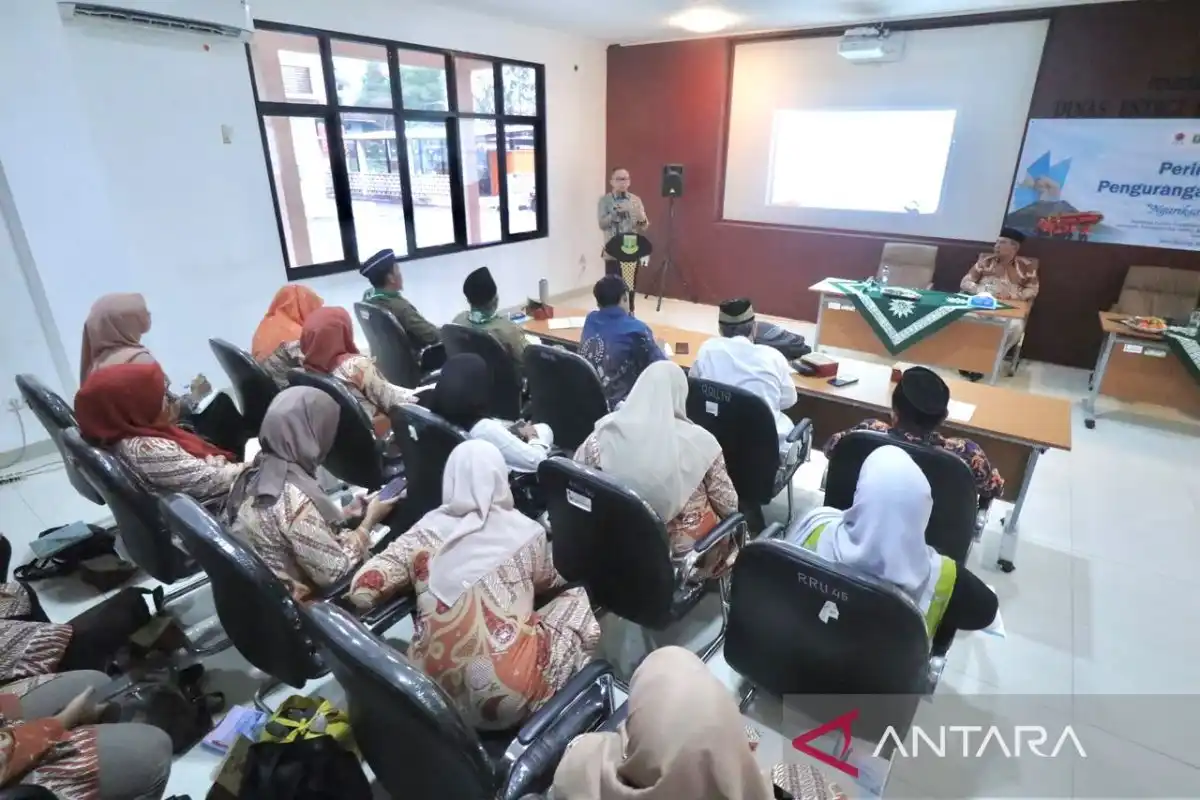 Memperkuat Kesiapsiagaan Bencana di Sekolah untuk Mengurangi Risiko Gempa dan Erupsi