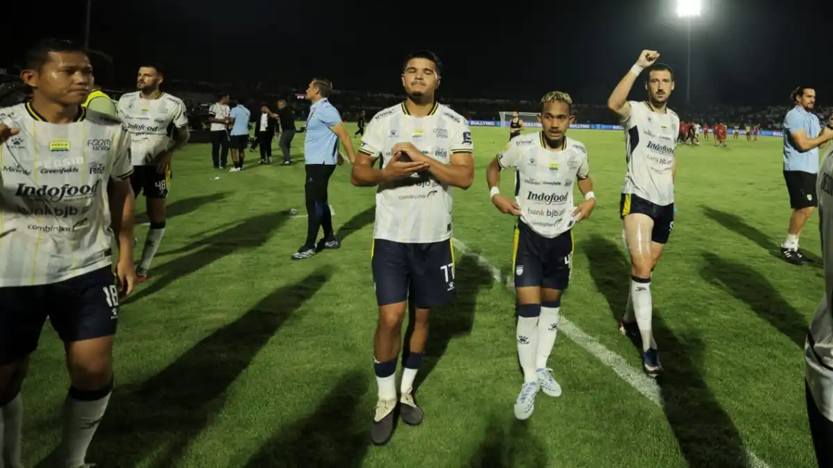 Sandy Walsh Berpeluang Tampil sebagai Starter Persib saat Menjamu Viettel FC