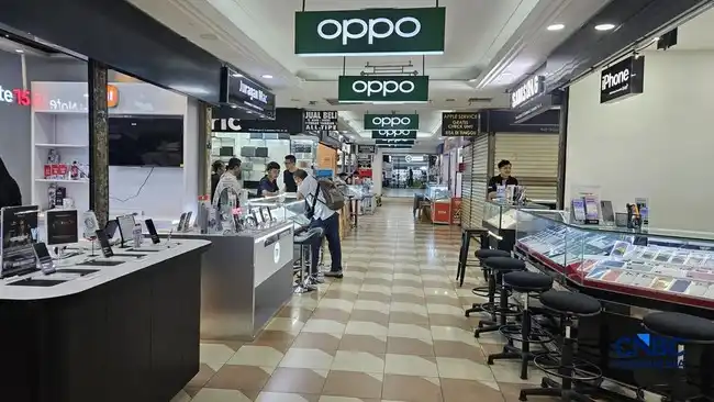 Pasar Smartphone Global Tertekan, Samsung dan Apple Perkuat Dominasi Segmen Premium