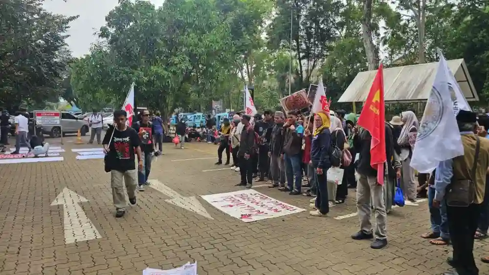 Mahasiswa UI Siapkan Keberangkatan Aksi ke Bundaran HI, Karhutla Jadi Sorotan