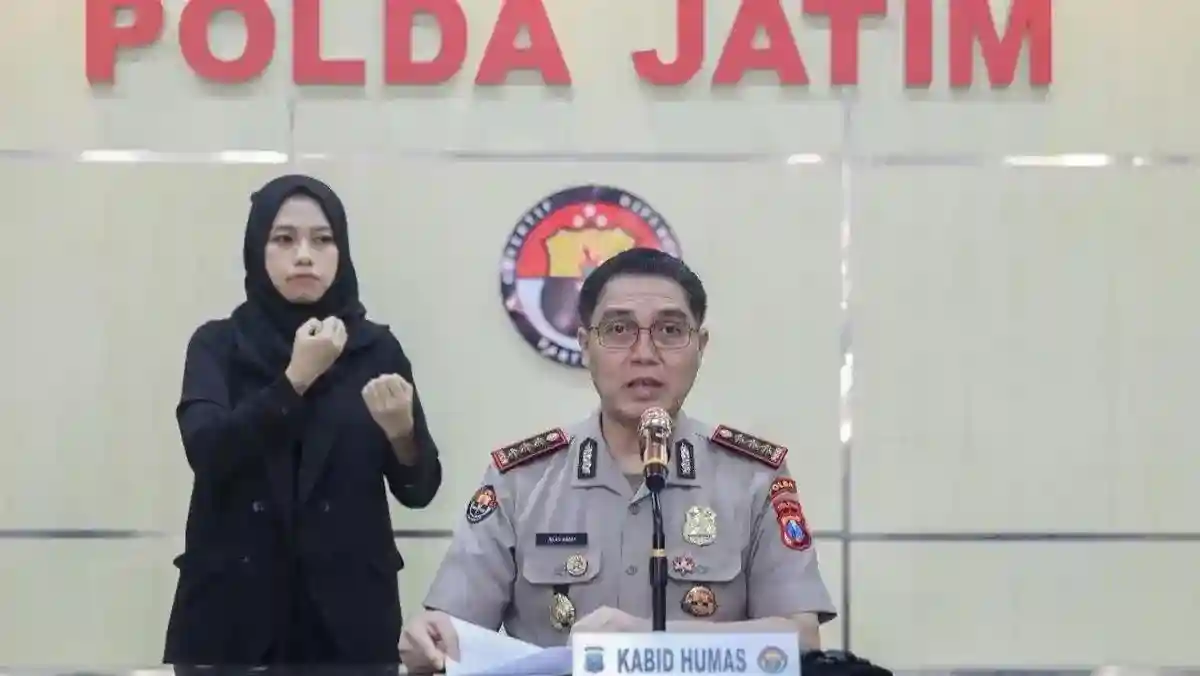 Polda Jatim Telusuri Informasi Dugaan Penangkapan Eks Kasat Reskrim Surabaya Polda Jatim Telusuri Informasi Dugaan Penangkapan Eks Kasat Reskrim Surabaya