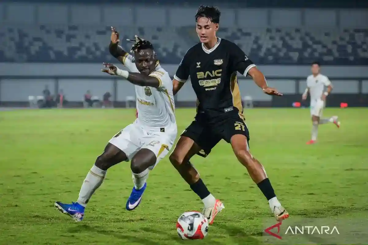 Rafael Struick Menjaga Fokus di Dewa United Sambil Menanti Kesempatan Timnas