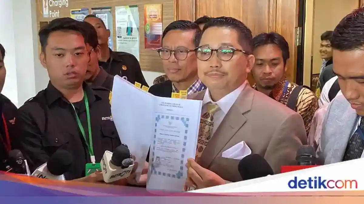 Dokumen Pendidikan Gibran Ditunjukkan dalam Sidang Gugatan di PTUN Jakarta