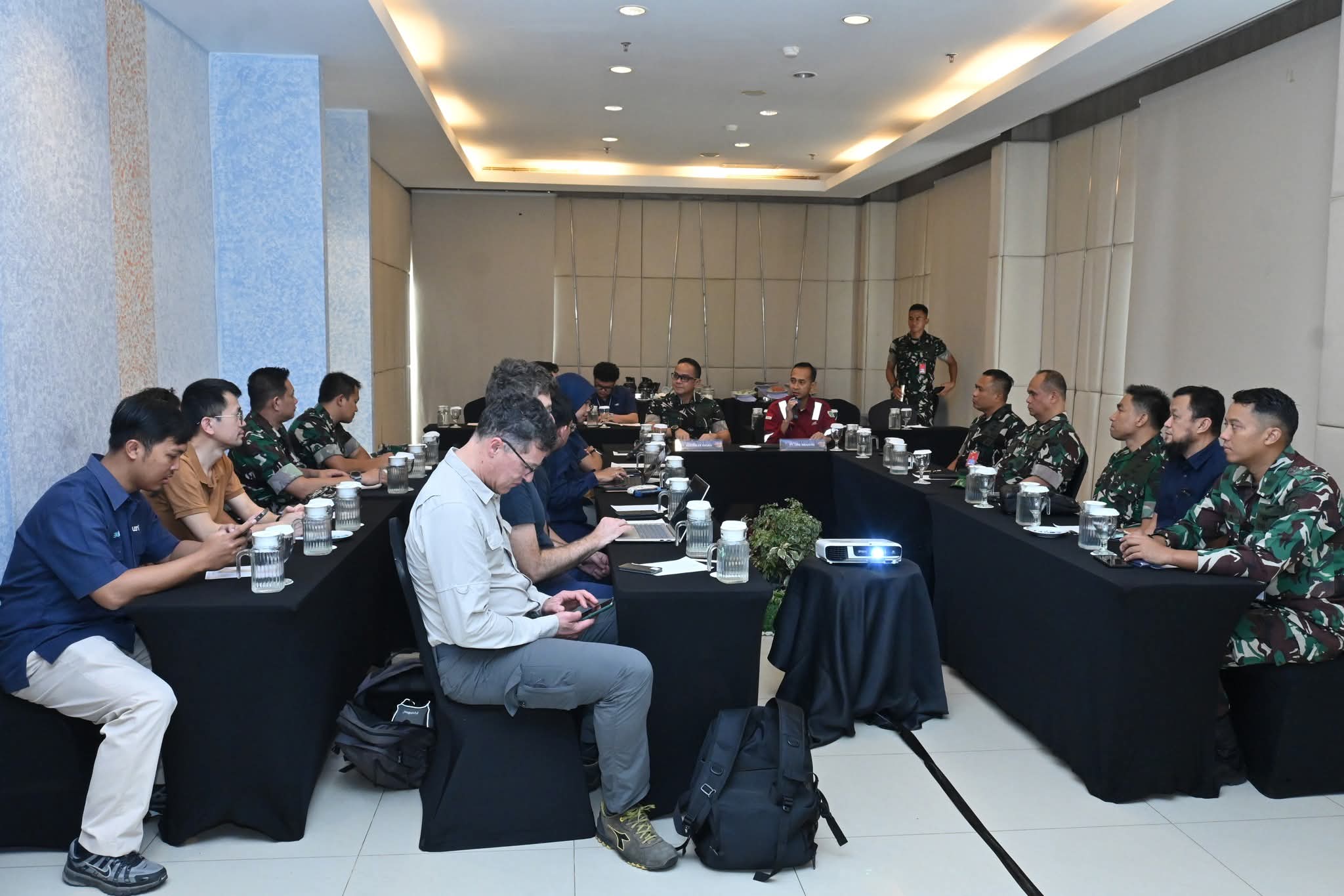 Perkuat Sistem Pertahanan Udara, Askomlek Kasau Tinjau Pembangunan Satuan Radar Banjarbaru